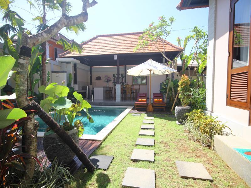 Kubal Villa Seminyak  Exterior photo