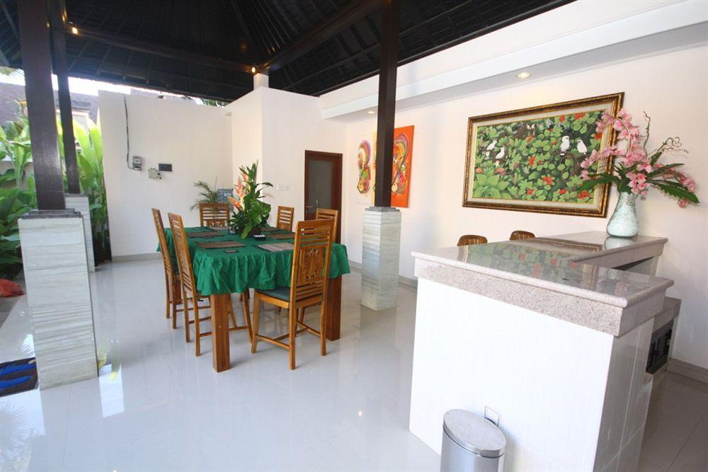 Kubal Villa Seminyak  Exterior photo