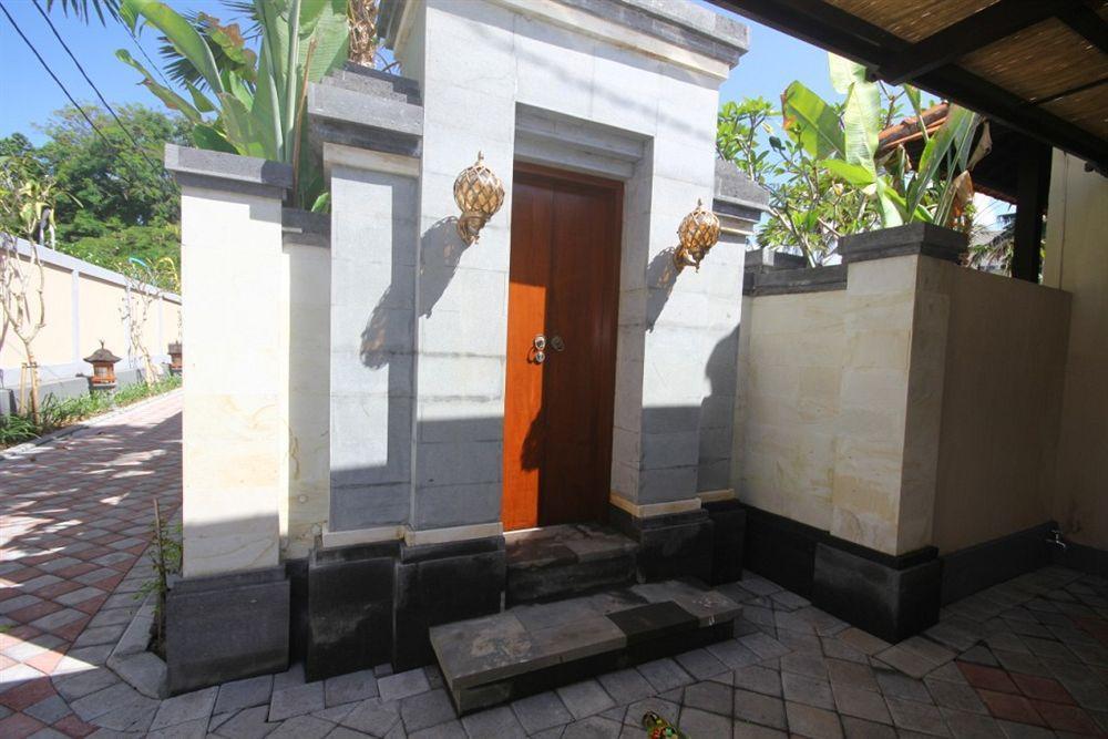 Kubal Villa Seminyak  Exterior photo