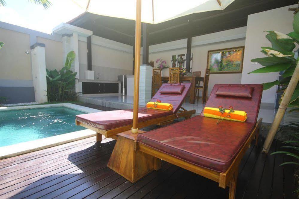 Kubal Villa Seminyak  Exterior photo